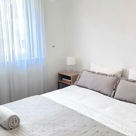 Urban Cozy Newly Renovated Split